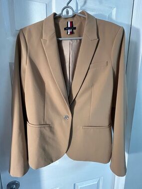 Tommy Hilfiger Women's Tan Blazer Jacket